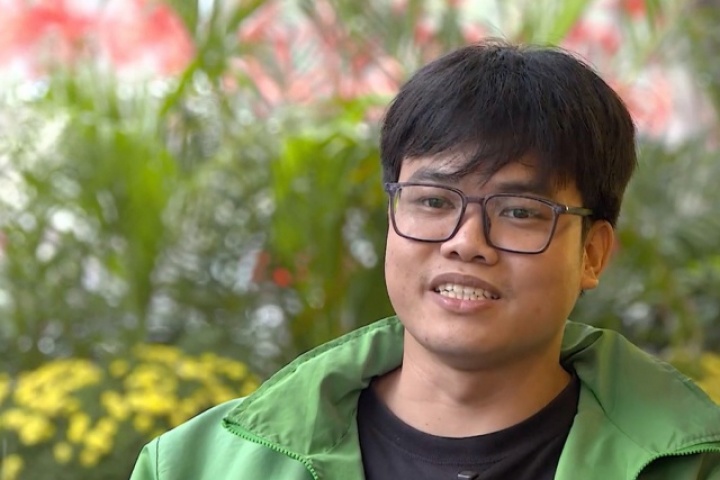 Cựu sinh viên Bách khoa tuổi 31 giấu bố mẹ bỏ nghề lập trình, làm tài xế công nghệ