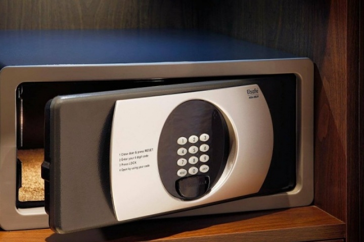 Những nơi đầu tiên trộm để ý khi đột nhập phòng khách sạn