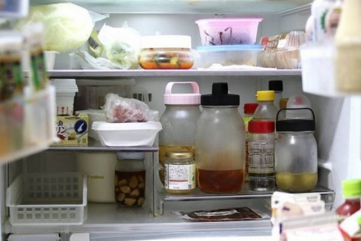 Ăn đồ thừa trong tủ lạnh, bà bầu tử vong cùng đứa con chưa chào đời