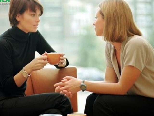 5 thói quen giao tiếp đang âm thầm 'nâng tầm' bạn mà không hề hay biết