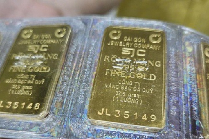 Cuối ngày 10-4, giá vàng trong nước thu hẹp cách biệt với giá vàng thế giới