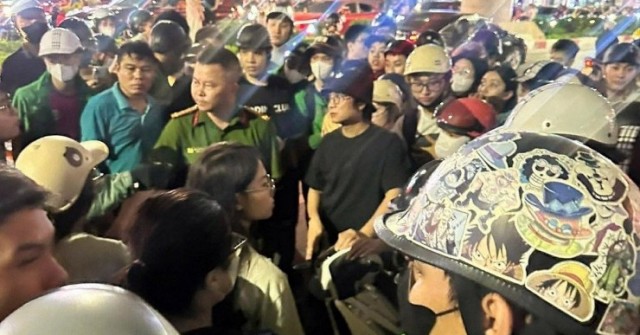 Hà Nội: Người phụ nữ bị tấn công trên đường Xuân Thủy, gục tại chỗ