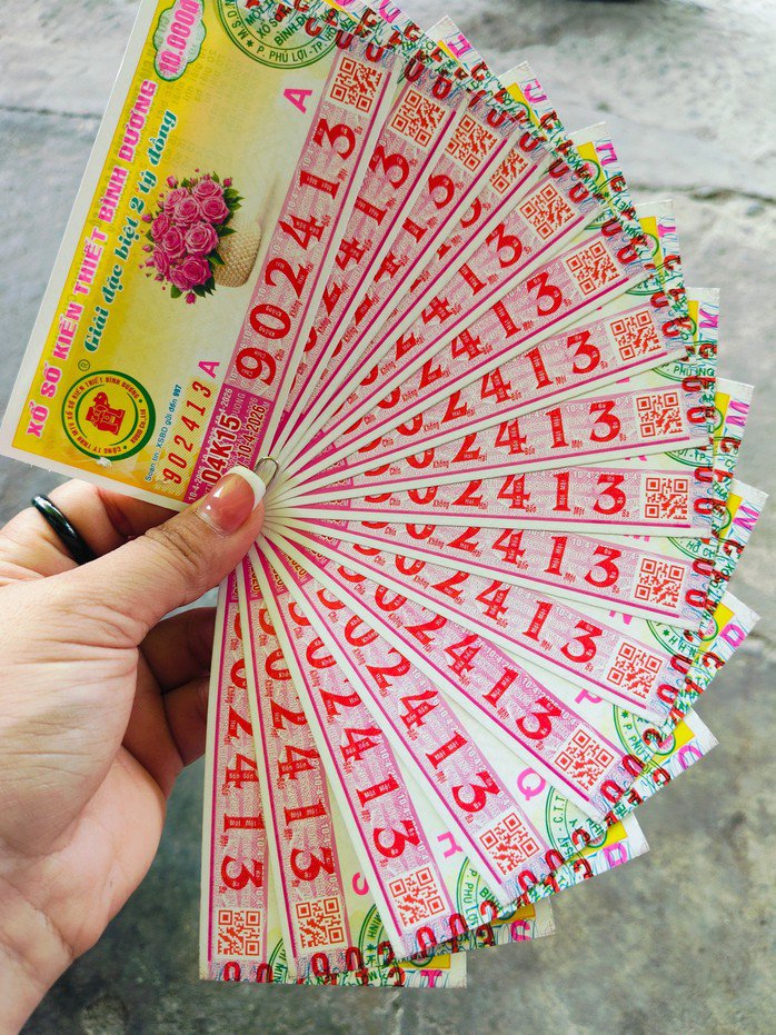 Sáng 10-4, nhiều người ở TPHCM và Tây Ninh trúng thưởng xổ số miền Nam - 4