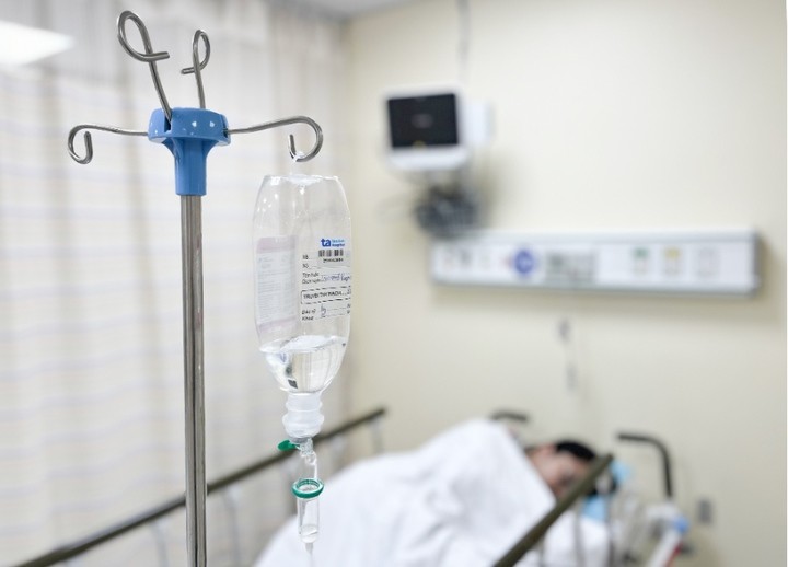 Bệnh nhân ngộ độc thực phẩm điều trị tại Bệnh viện Đa khoa Tâm Anh. (Ảnh: BVCC)