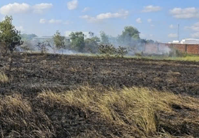 Khói phát sinh từ việc đốt đồng gây ô nhiễm môi trường