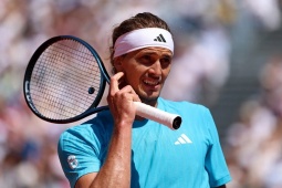 Nóng nhất thể thao tối 10/4: Zverev chưa hài lòng dù vào bán kết Monte Carlo