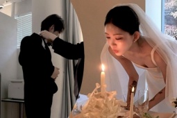 Con trai Choi Jin Sil thay bố mẹ đưa em gái vào lễ đường