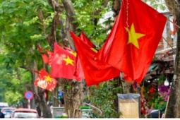 Bộ Nội vụ chốt phương án không nghỉ liền 9 ngày dịp Giỗ Tổ, 30/4 và 1/5