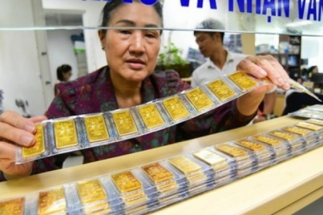 Chốt giá vàng hôm nay ngày 10/4 diễn biến rất lạ