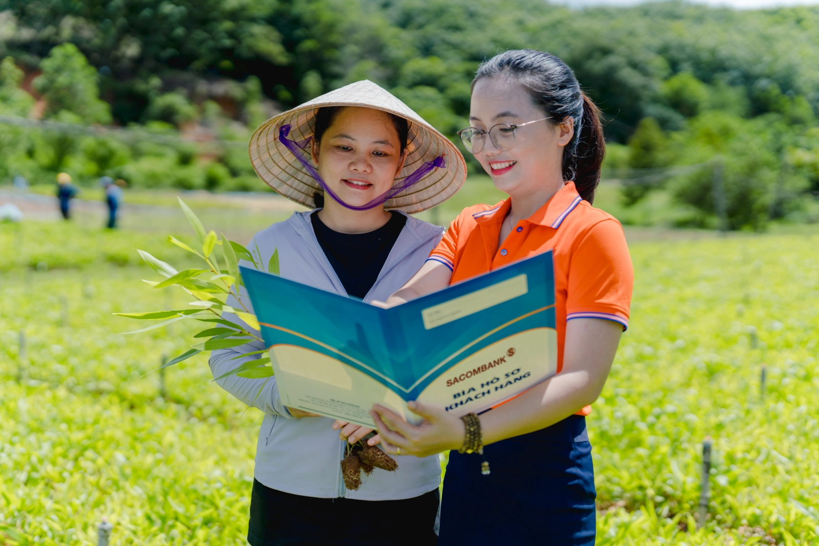 SACOMBANK hưởng ứng chủ trương giảm lãi suất của ngân hàng nhà nước - 1