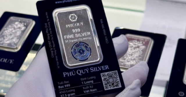 Giá bạc hôm nay 10/4: Phú Quý, Doji, Ancarat, Sacombank-SBJ tăng giảm ra sao?