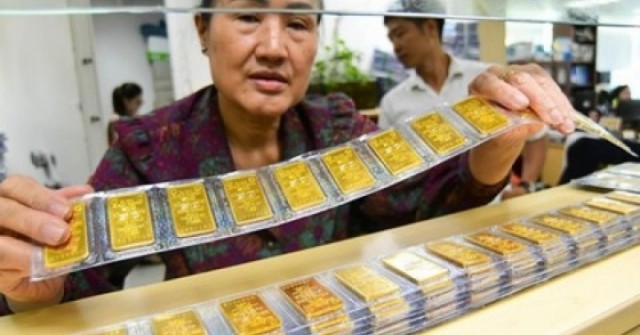 Chốt giá vàng hôm nay ngày 10/4 diễn biến rất lạ