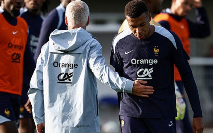 Real Madrid quyết định "dứt tình” với Arbeloa, chọn thầy của Mbappe làm tân HLV