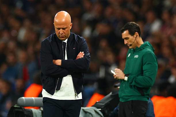 Arne Slot vẫn tự tin trước truyền thông rằng ông được ban lãnh đạo Liverpool ủng hộ