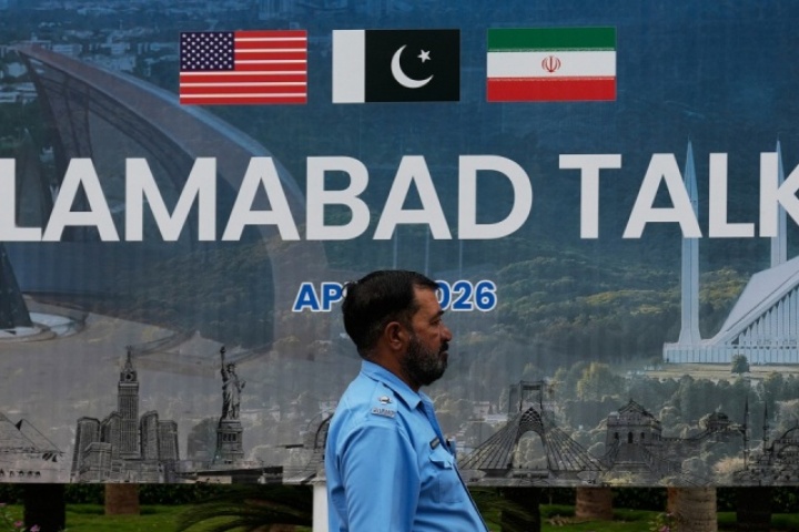 Cuộc đấu trên bàn đàm phán của Mỹ và Iran