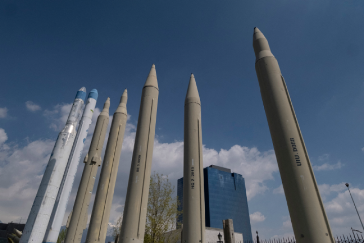 Iran 'còn hàng nghìn tên lửa đạn đạo' sau hơn một tháng xung đột