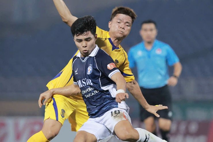 Video bóng đá SLNA - Đà Nẵng: Phạt đền định đoạt (V-League)