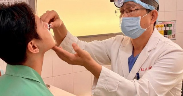 Tự điều trị viêm xoang, nam thanh niên bị khuẩn tụ cầu ‘ăn’ mất xương trán