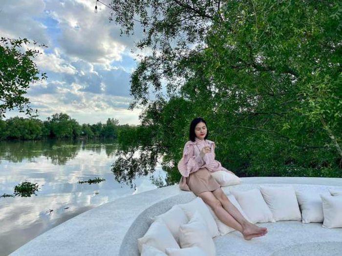 Khu vườn được che phủ rất nhiều cây xanh nên vô cùng thoáng mát.