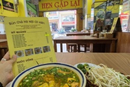 Suất ăn sáng dưới 20.000 đồng đang dần biến mất?