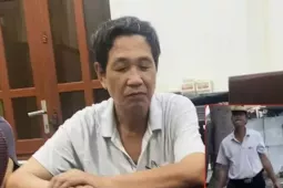 Tài xế taxi dùng gạch tấn công khách thừa nhận sai trái và xin lỗi