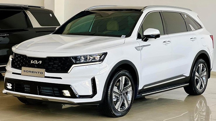 KIA Sorento là một trong những mẫu SUV có doanh số chậm chạp.