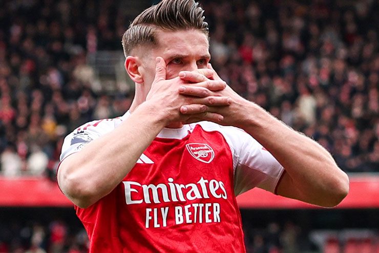 Gyokeres gỡ hòa cho Arsenal từ quả penalty