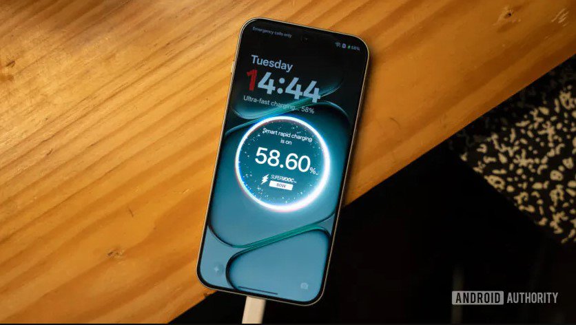 OnePlus Nord 6 hỗ trợ sạc cực nhanh.