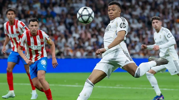 Mọi đường bóng của Real Madrid đều tìm đến Mbappe