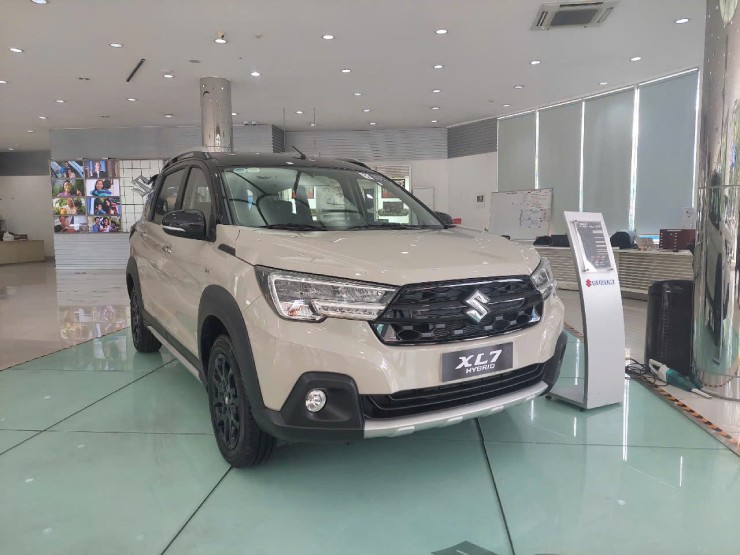 So sánh hai dòng xe MPV Mitsubishi Xpander và Suzuki XL7 Hybrid - 2