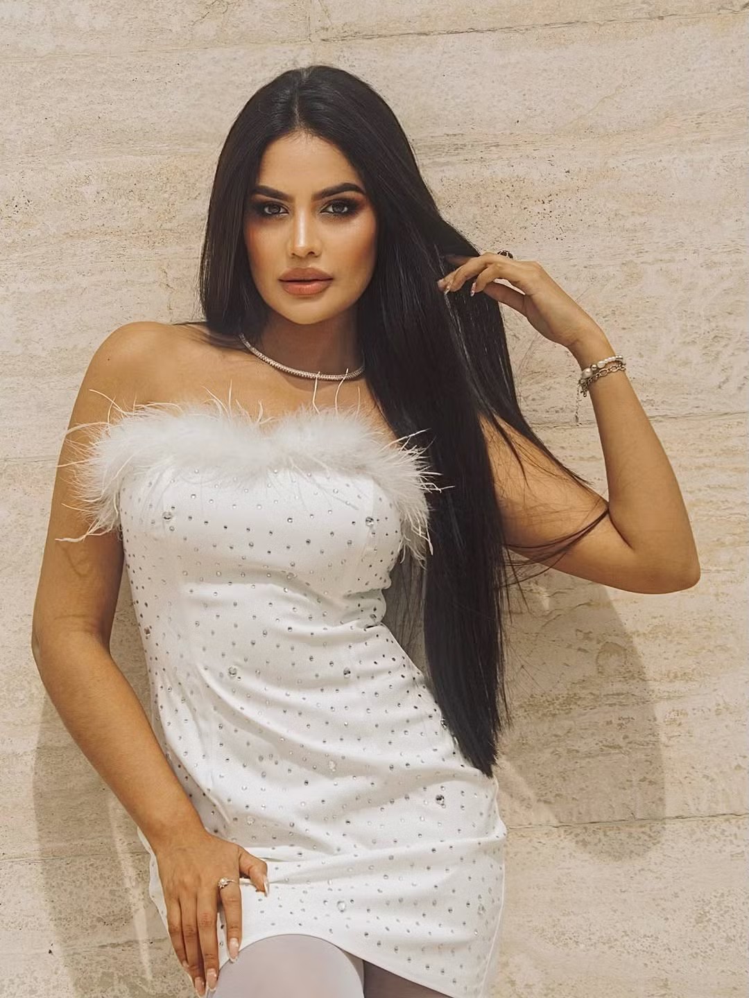 Ahtisa Manalo - Á hậu 3 Hoa hậu Hoàn vũ 2025 bị người đẹp Venezuela - Zaren Loyo tố chảnh chọe, gian dối.