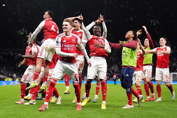 Arsenal thắng cả 4 trận gần nhất tại Ngoại hạng Anh