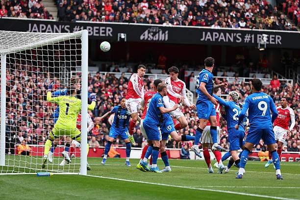 Trực tiếp bóng đá Arsenal - Bournemouth: Fan Arsenal bỏ về trước khi hết giờ (Ngoại hạng Anh) (Kết thúc) - 2