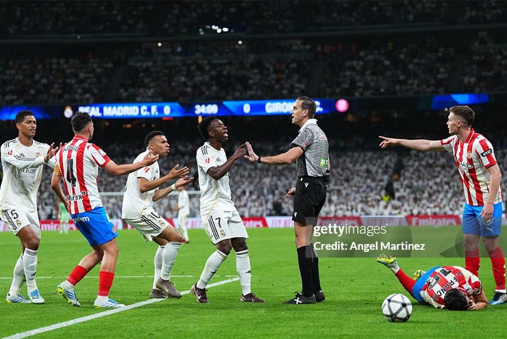 Hàng công của Real Madrid hoạt động thiếu hiệu quả