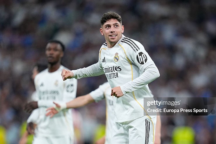 Các fan Real Madrid mong đợi Valverde duy trì phong độ cao