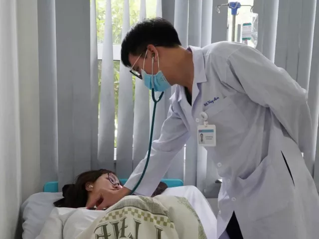 Gây ngộ độc thực phẩm cho 108 người, bị phạt 32 triệu đồng