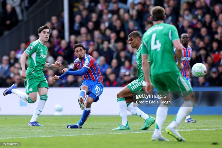 Video bóng đá Crystal Palace - Newcastle: Ngỡ ngàng màn lội ngược dòng (Ngoại hạng Anh)