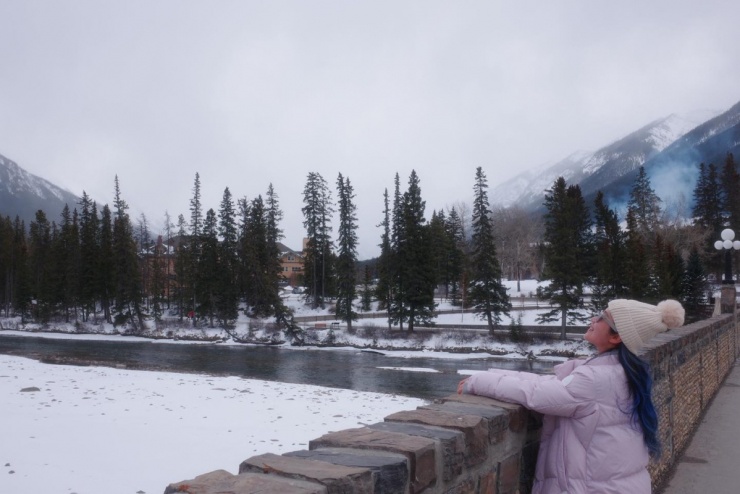 Vợ Phan Thành mê mẩn thị trấn cổ tích ở Canada - 5