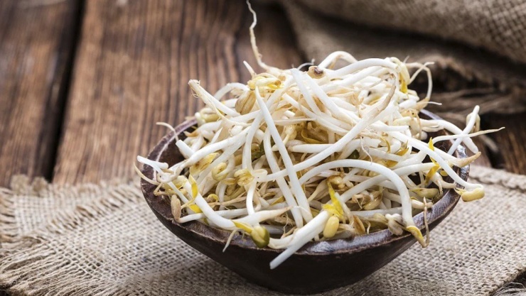 Loại rau rẻ bèo bổ xương lại tốt cho tim mạch, bán đầy chợ Việt nhưng rất dễ nhiễm hóa chất nếu không biết phân biệt - 1