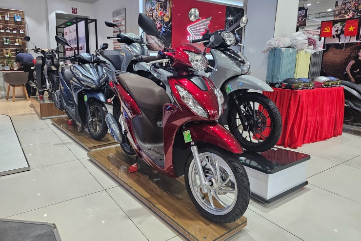 Honda Vision duy trì thiết kế an toàn đã làm nên thành công cho mẫu xe này.