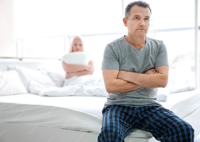 Độ tuổi 60 là độ tuổi bắt đầu của tuổi già, lúc này các cơ quan và các chỉ số sinh lý trong cơ thể sẽ suy giảm dần. Ảnh minh họa