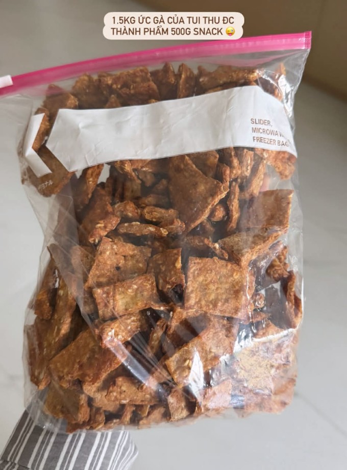 Món bim bim ức gà do Kỳ Duyên chế biến.