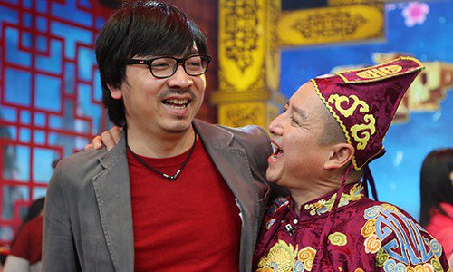 MC Đinh Tiến Dũng có khả năng ca hát, tấu hài.