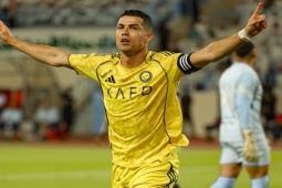 Video bóng đá Al Okhdood - Al Nassr: Ronaldo xé lưới Portugal, rực rỡ mốc 968 bàn (Saudi League)