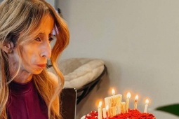 Sự lột xác của 'người phụ nữ xấu nhất thế giới'