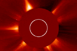 “Kỳ quan không đầu” phát nổ trên bầu trời Trái Đất