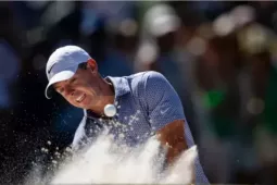 Rory McIlroy chao đảo, đi 'tàu lượn cảm xúc' tại The Masters