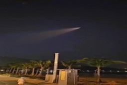 Hiện tượng vệt sáng lạ như sao chổi trên bầu trời Đà Nẵng: Thực ra là gì?