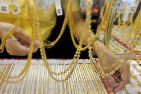 Giá vàng hôm nay 12-4: Vàng miếng SJC giảm, ngược dòng giá thế giới