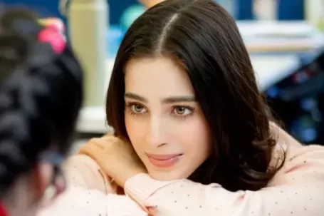 Đương kim Hoa hậu Hoàn vũ bị cô lập